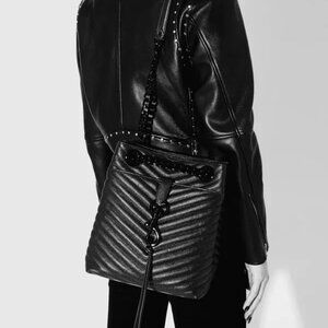 REBECCA MINKOFF Edie Bucket Bag Large. Quilted leather shoulder bag convertable